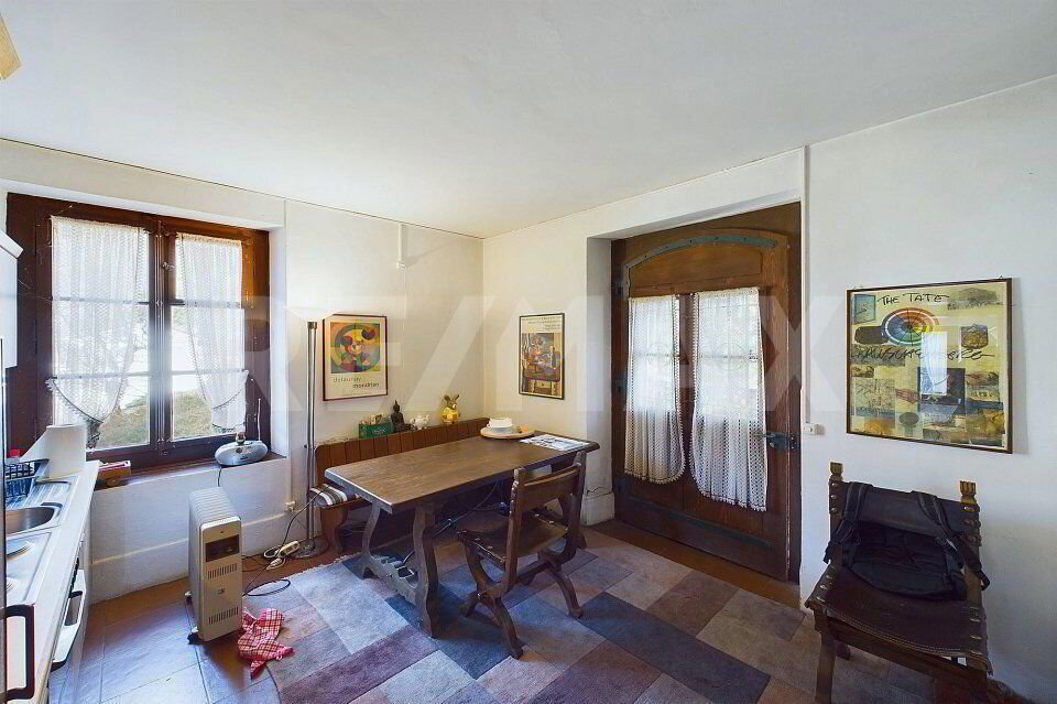 8 rooms House to buy in Maglio di Colla - image 1/13