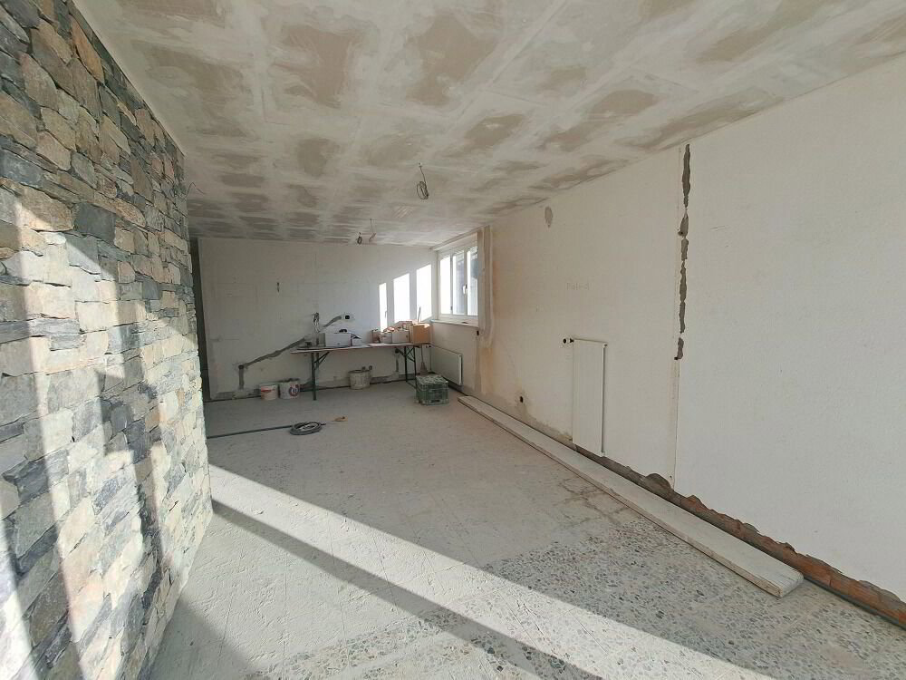 4.5 rooms Apartment to buy in Les Marécottes - image 1/14