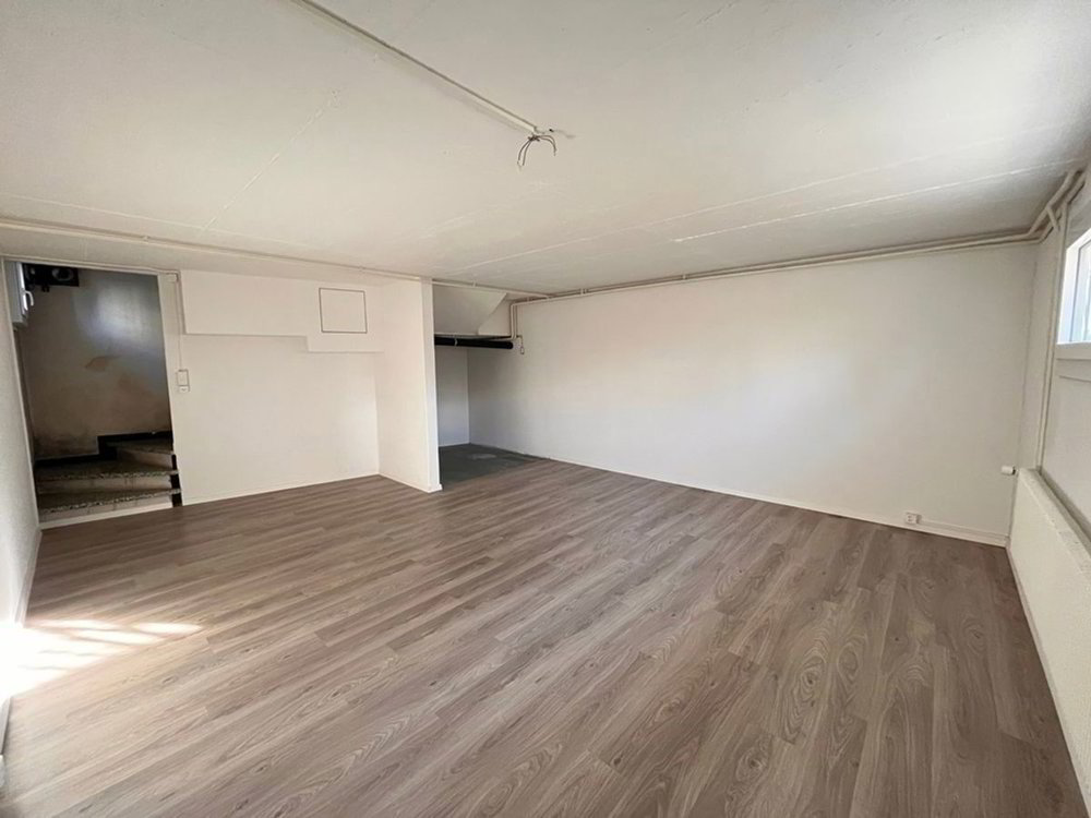 6.5 Zimmer Haus zum verkaufen in Delsberg - Bild 1/13