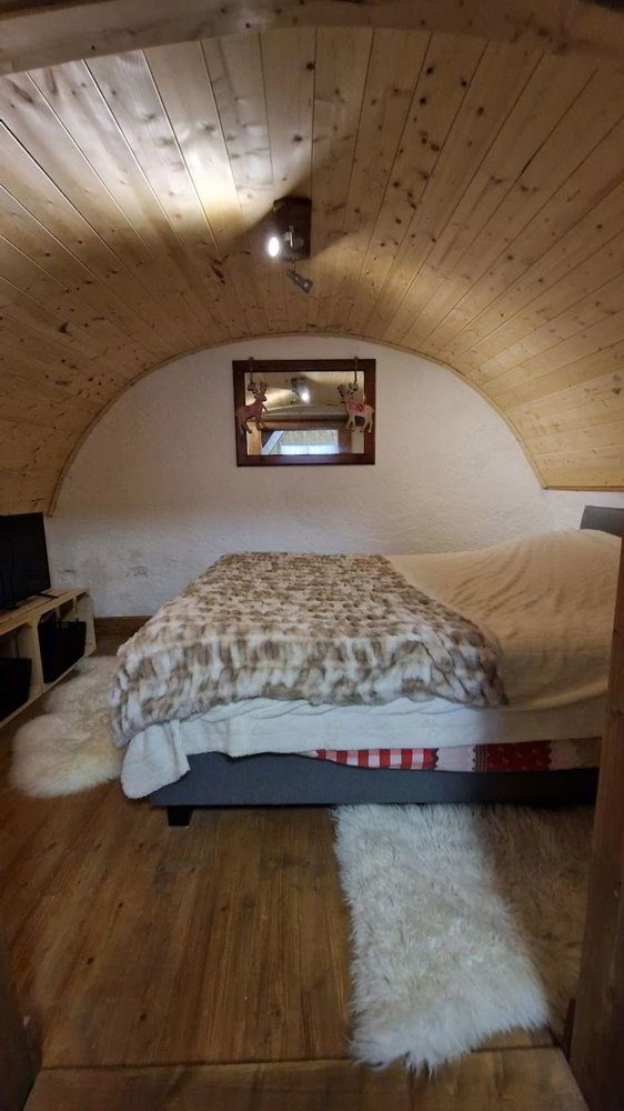 Maison 7.5 pièces à acheter à Perrefitte - image 1/13