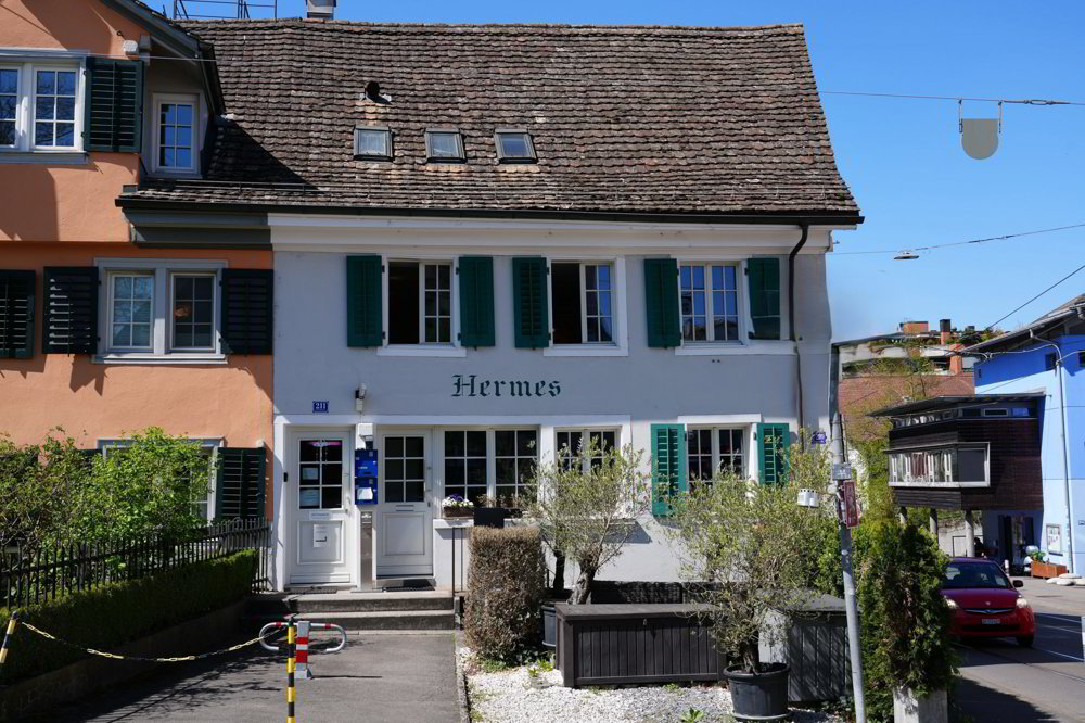 House in Zürich, Höngg, Kreis 10 - View 2