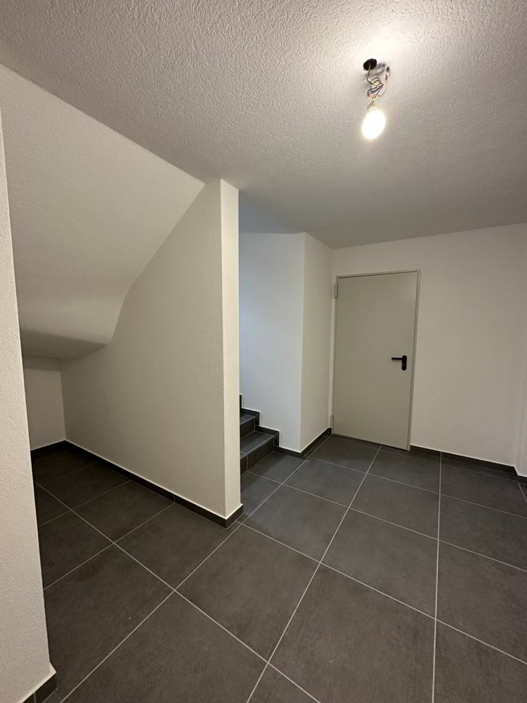 Maison 4 pièces à acheter à Sonvilier - image 1/7