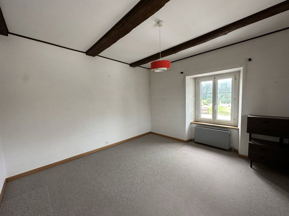 Casa di 7 locali in vendita a St-Imier - immagine 1/12