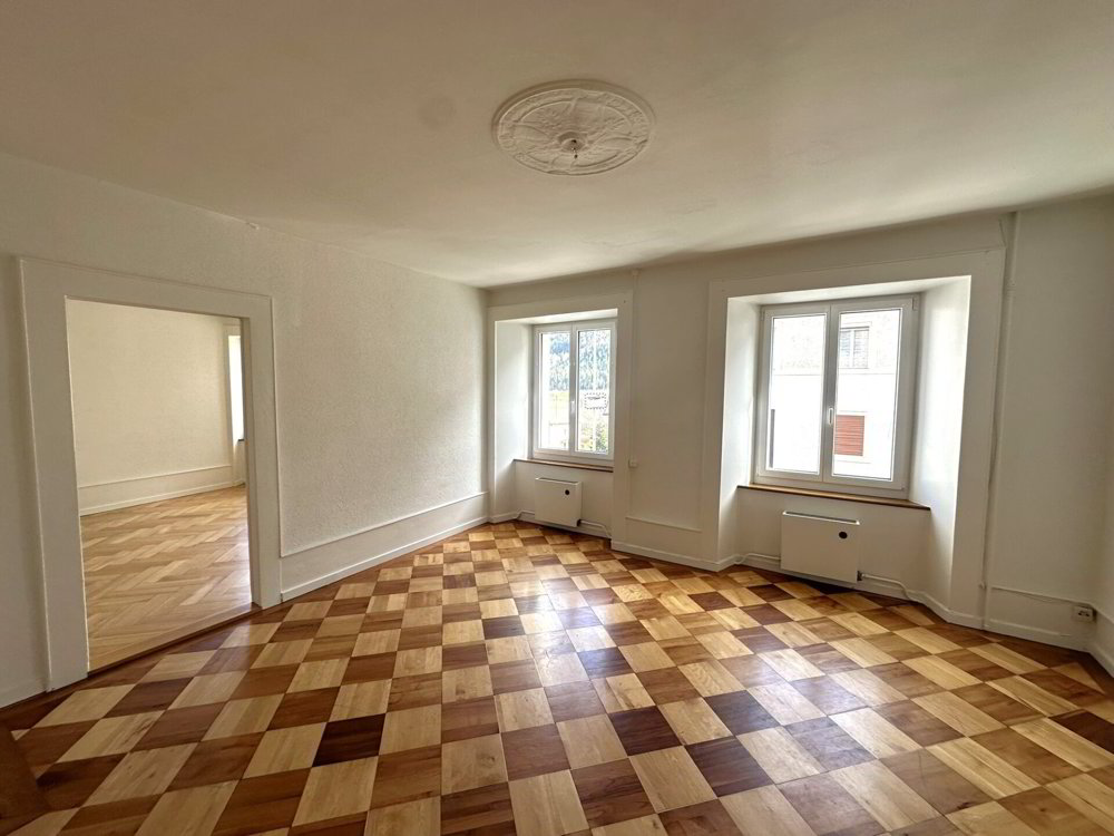 Casa di null locali in vendita a St-Imier - immagine 1/2