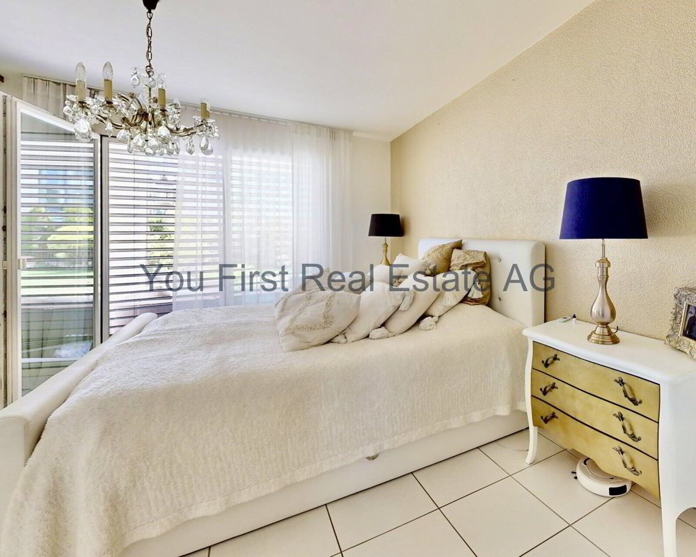 3 rooms Apartment to buy in Dietlikon - image 1/12