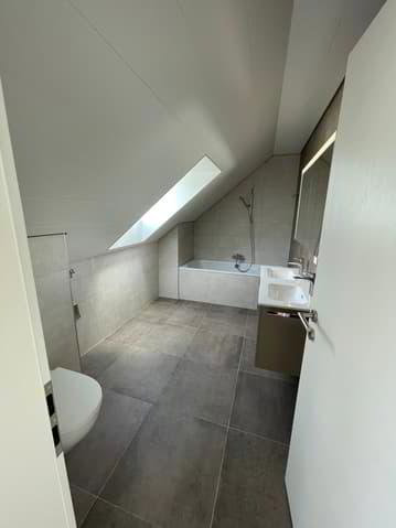 Appartement 4.5 pièces à louer à Champagne - image 1/13