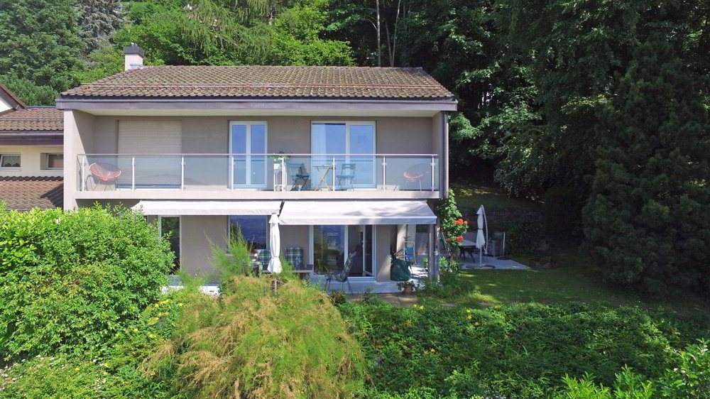 5.5 rooms House to buy in Montreux - image 1/11