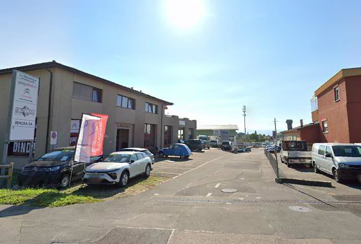Parking, garage null pièces à louer à Lonay - image 1/2