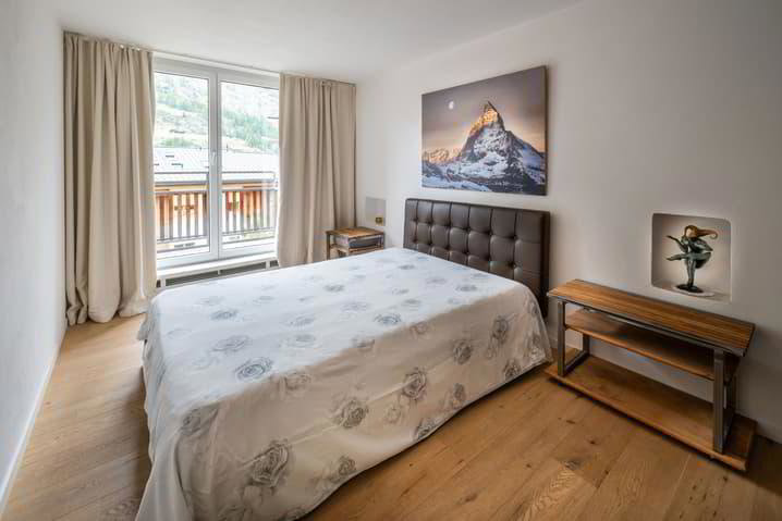 4 Zimmer Wohnung zum verkaufen in Zermatt - Bild 1/13