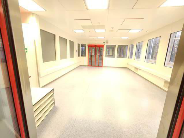 6 Zimmer Büro zu vermieten in Neuchâtel - Bild 1/13