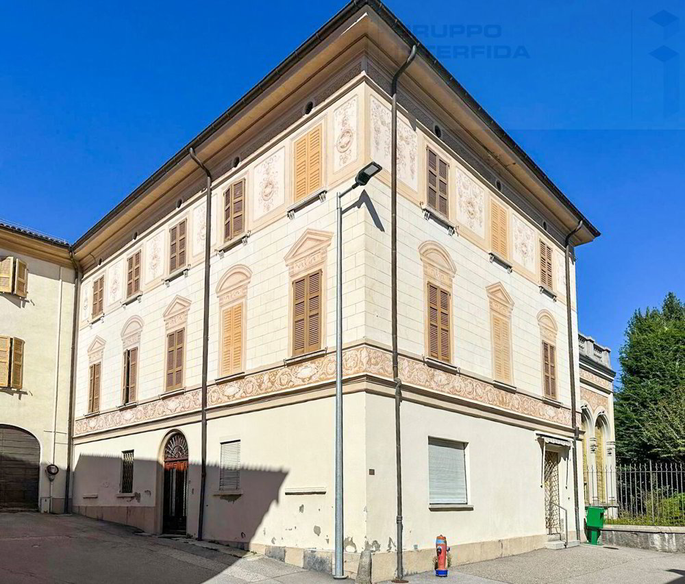 Casa di 15 locali in vendita a Pedrinate - immagine 1/13