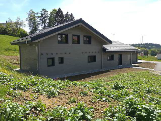 5.5 Zimmer Haus zum verkaufen in Saignelégier - Bild 1/13
