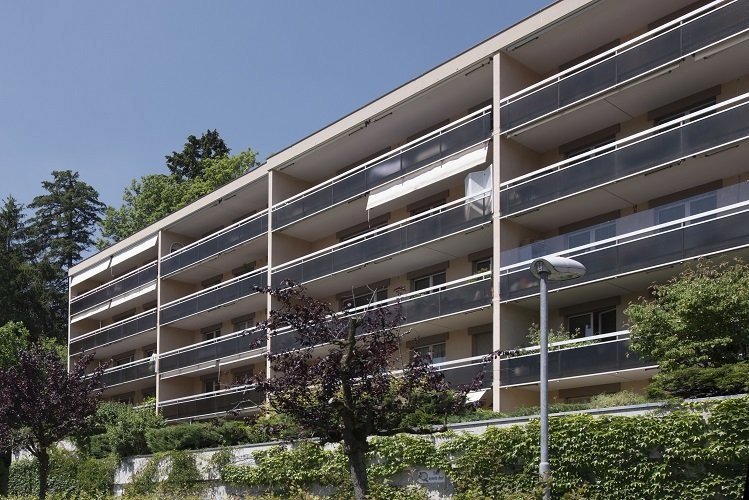 null rooms Car park, garage for rent in Lausanne - image 1/1