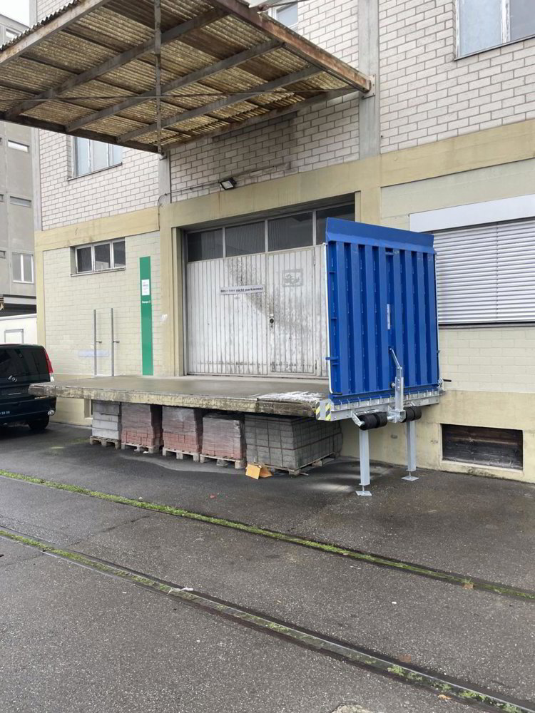 Lagerfläche ca. 215 m² in Muttenz (Farnsburgerstrasse 8A) - Ansicht 4