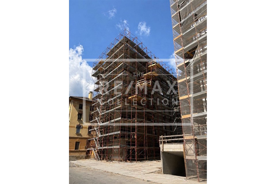 Appartamento di 4 locali in vendita a Lugano - immagine 1/13