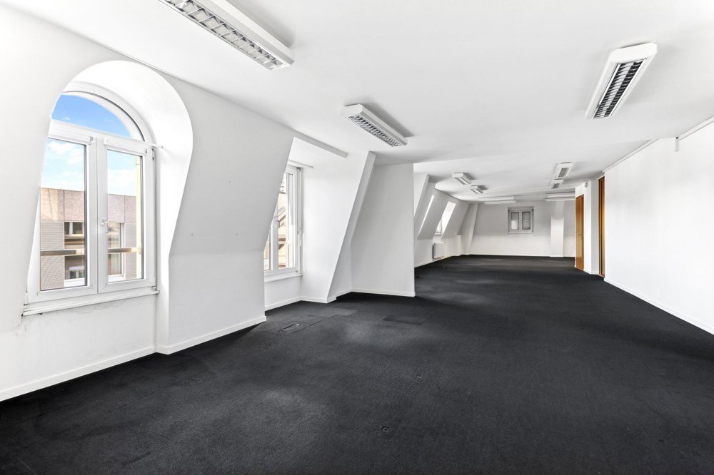 null Zimmer Büro zu vermieten in Lausanne - Bild 1/6