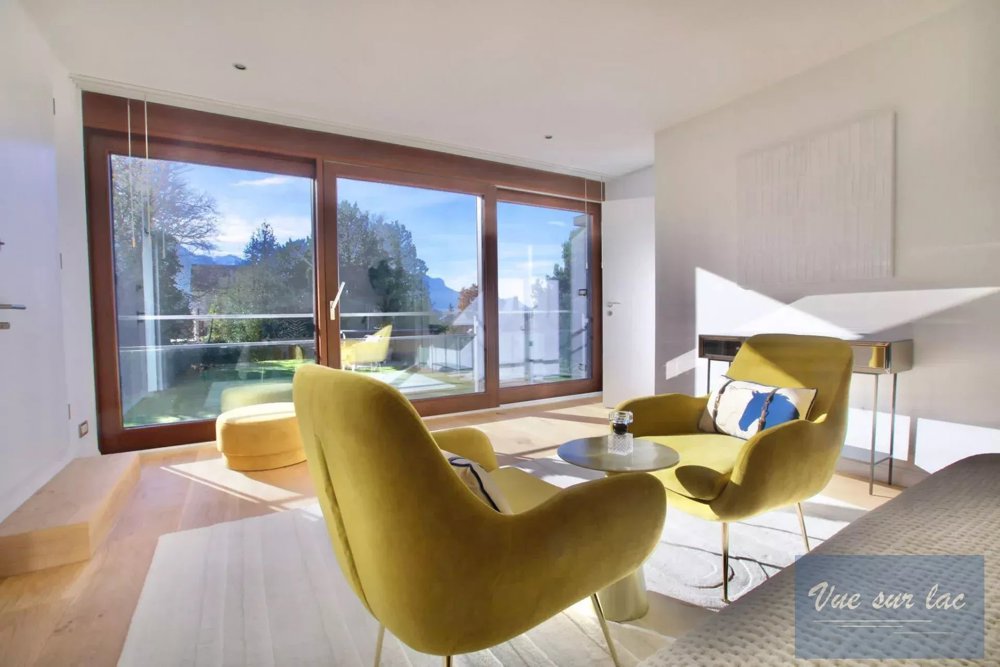 9 Zimmer Haus zum verkaufen in Chailly-Montreux - Bild 1/13