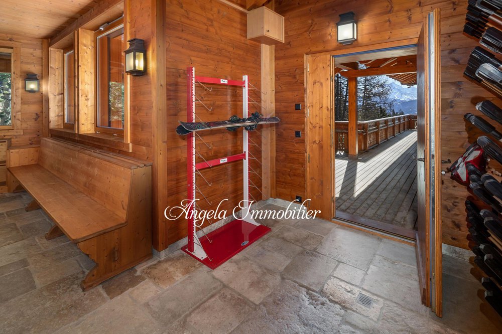 Casa di null locali in vendita a Crans-Montana - immagine 1/13