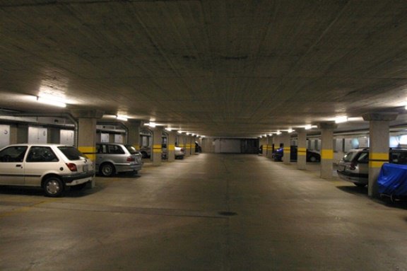 Parking, garage null pièces à louer à Ebikon - image 1/2