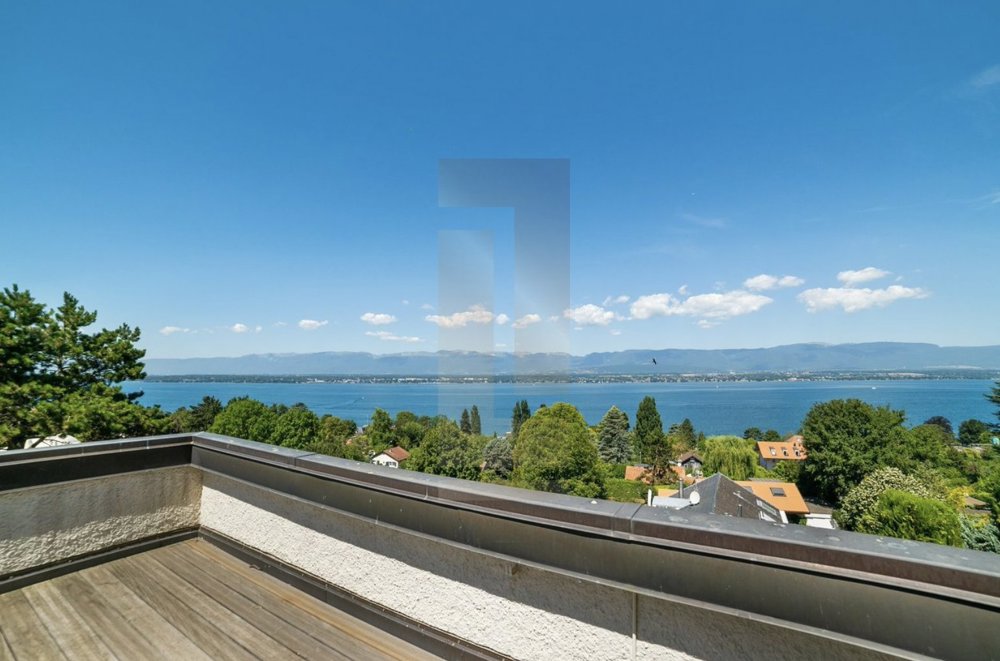 10 Zimmer Haus zum verkaufen in Anières - Bild 1/8