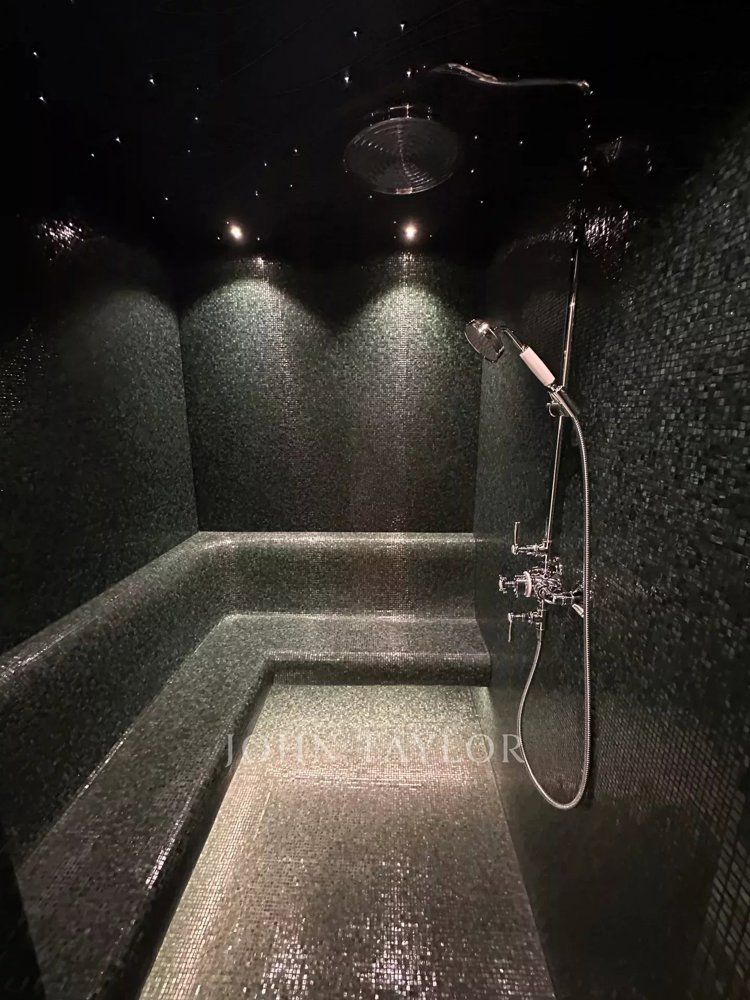 Casa di 5 locali in affitto a Gstaad - immagine 1/13