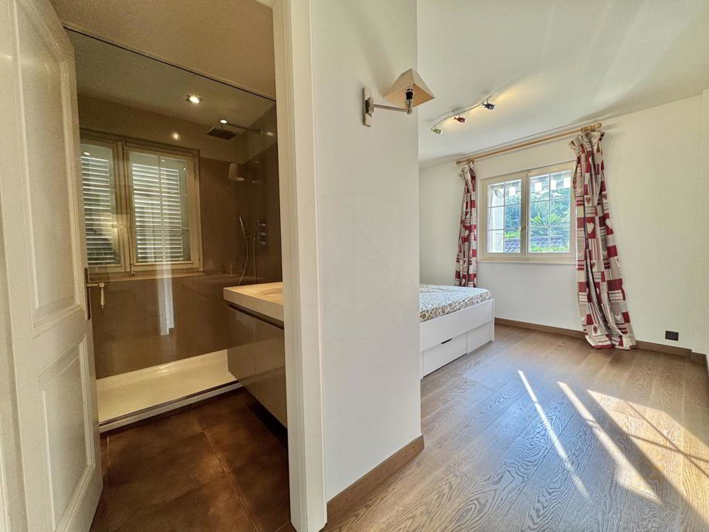 8 Zimmer Haus zum verkaufen in Collonge-Bellerive - Bild 1/10