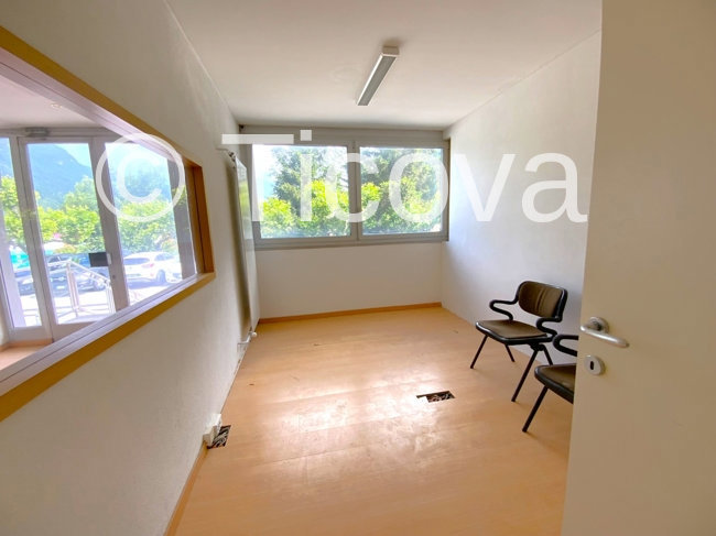 Commercial for rent in Mendrisio, CH - Ansicht 5