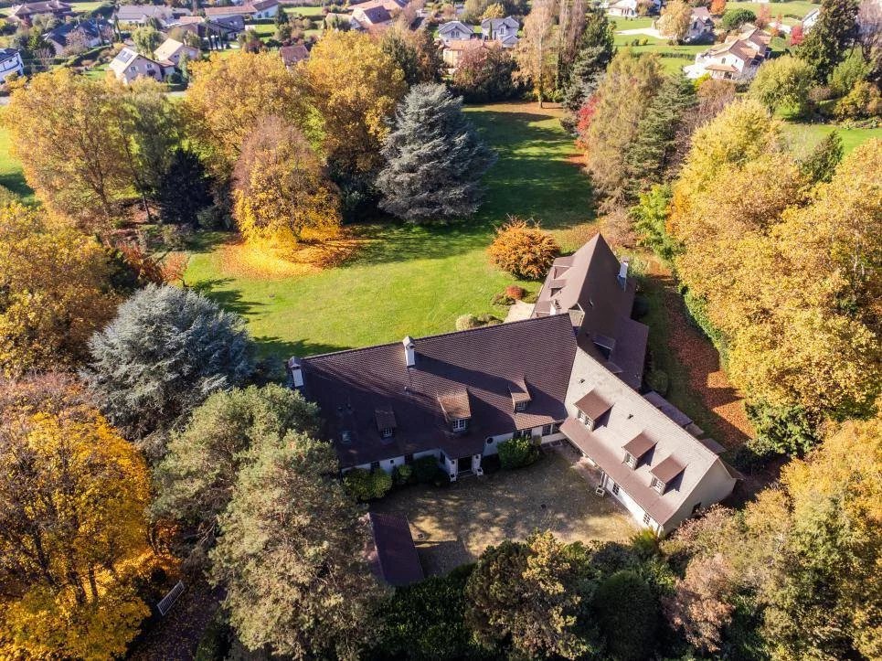 14 Zimmer Haus zum verkaufen in Jouxtens-Mézery - Bild 1/13