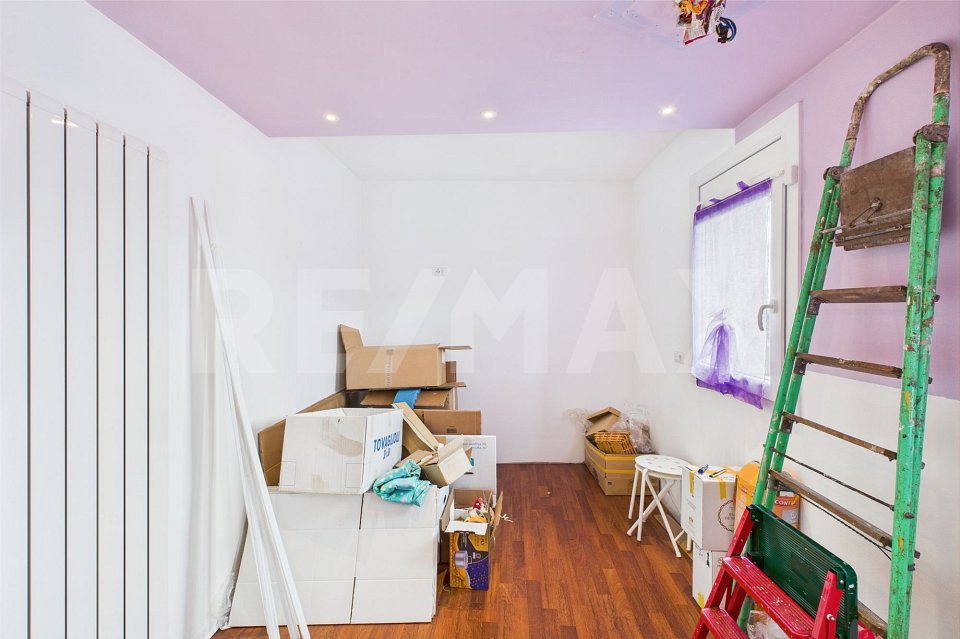 Casa di 9 locali in vendita a Lugano - immagine 1/13