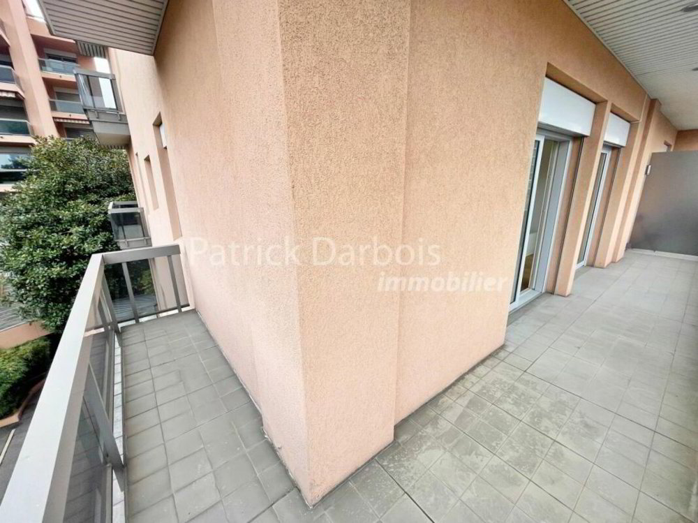 Appartement 3 pièces à acheter à Paradiso - image 1/13