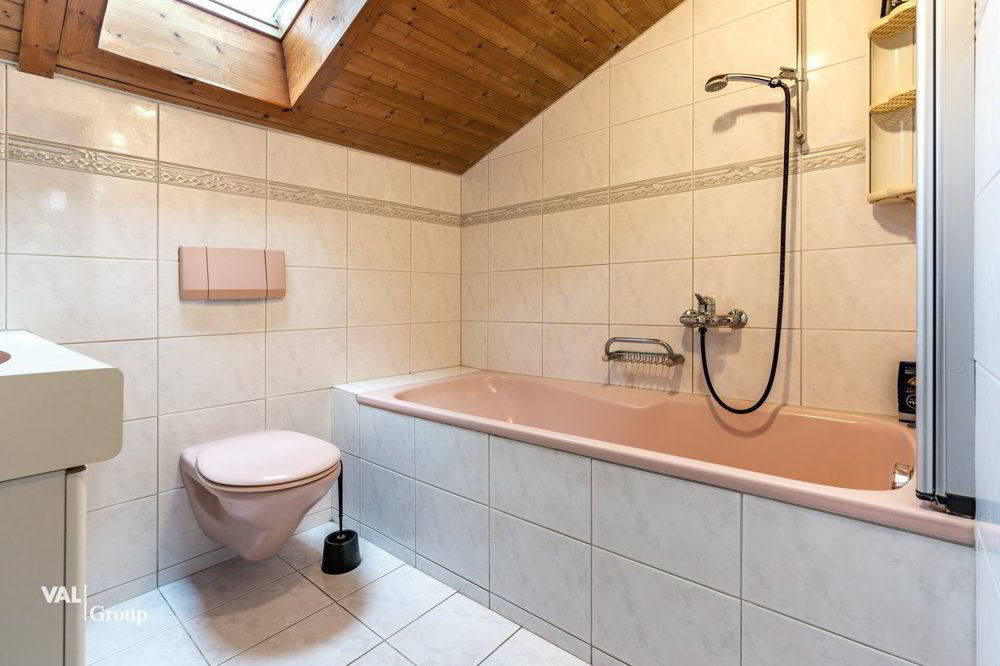 6 Zimmer Wohnung zum verkaufen in Salquenen - Bild 1/7
