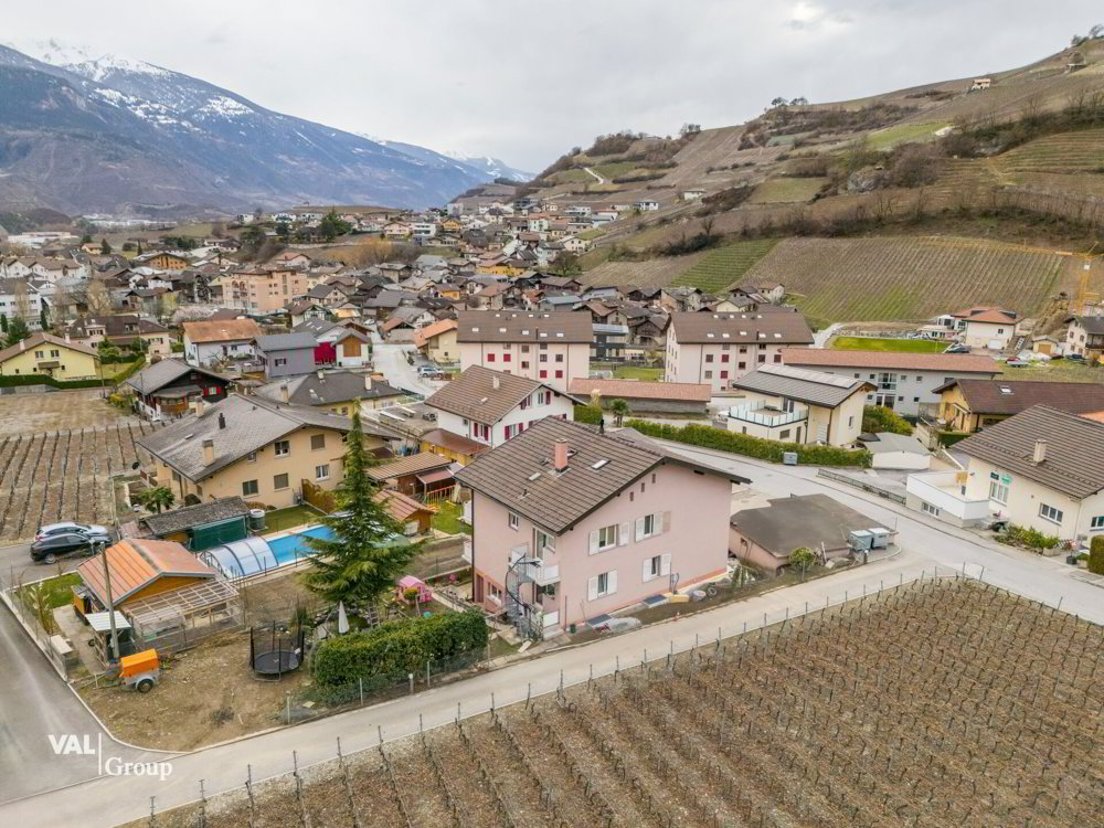 Appartamento di 4 locali in vendita a Salgesch - immagine 1/12