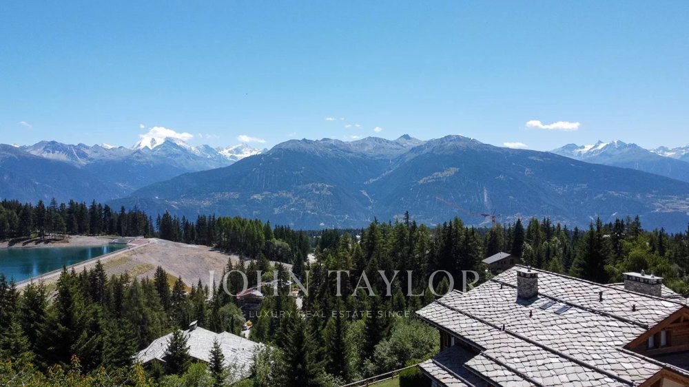 6 Zimmer Wohnung zum verkaufen in Crans-Montana - Bild 1/11