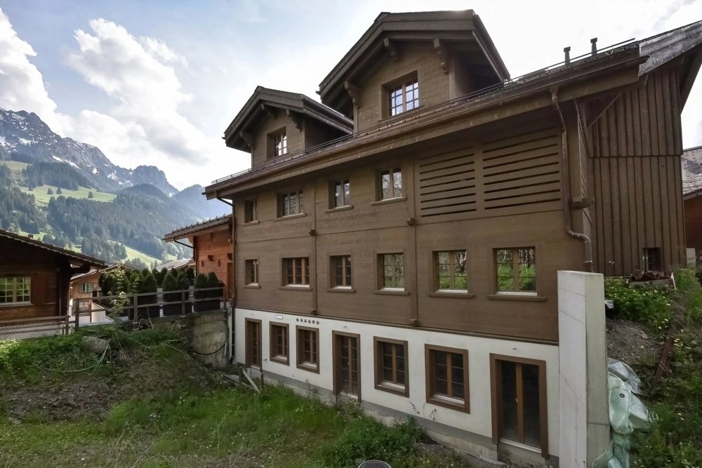 11 Zimmer Haus zum verkaufen in Rougemont - Bild 1/4
