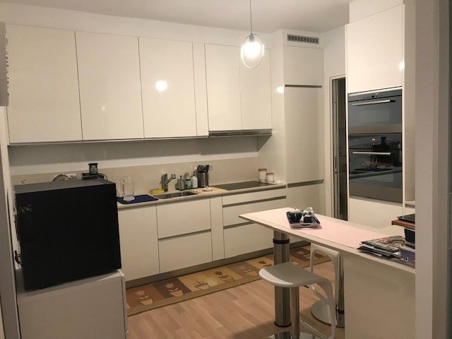Appartamento di 4 locali in vendita a Lugano - immagine 1/1
