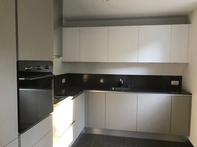 3 rooms Apartment to buy in Gentilino - image 1/1