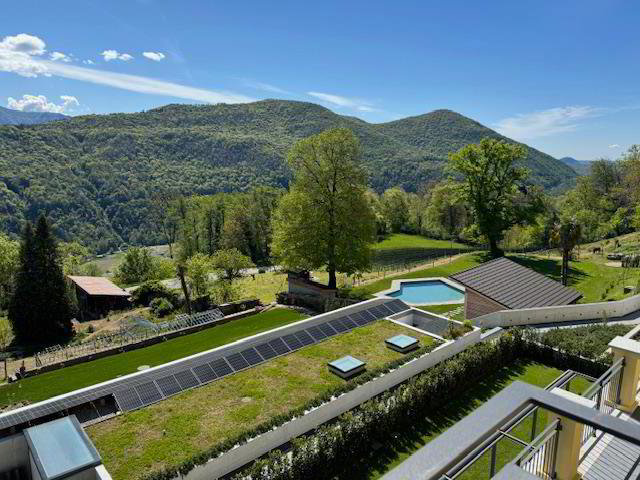 6 rooms Apartment to buy in Montagnola - image 1/1
