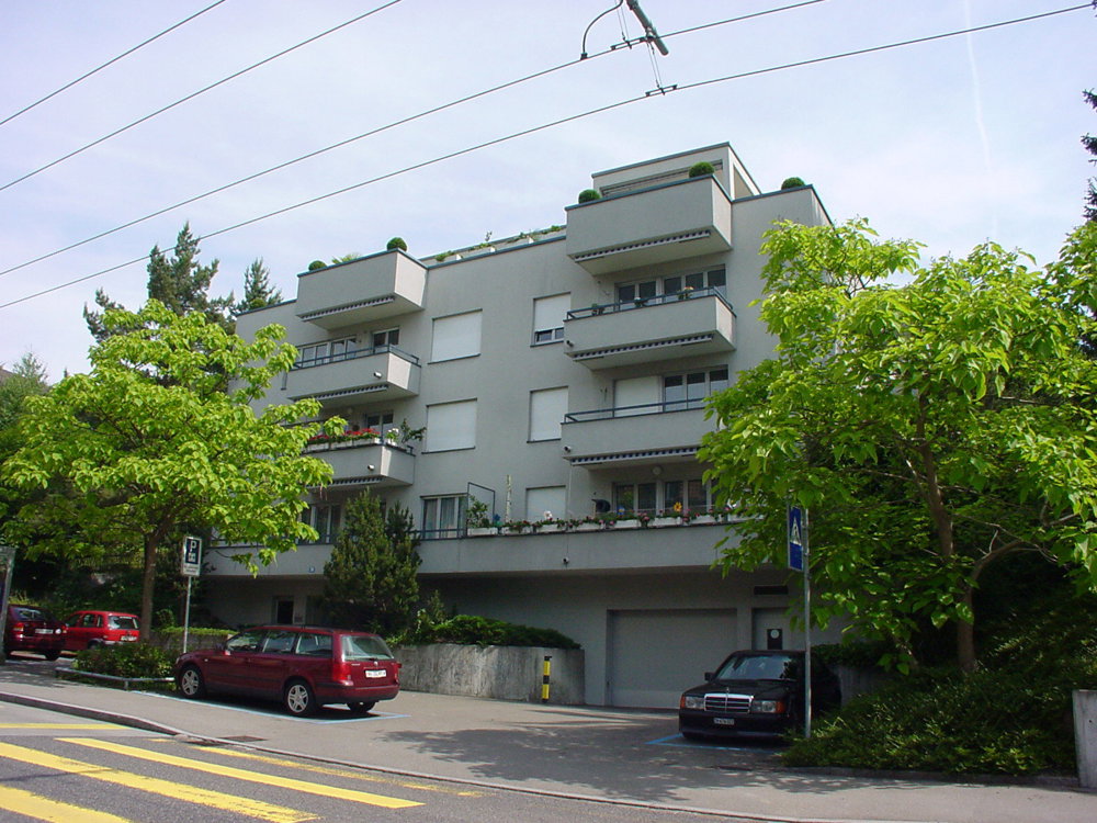 null rooms Car park, garage for rent in Zurich - image 1/1