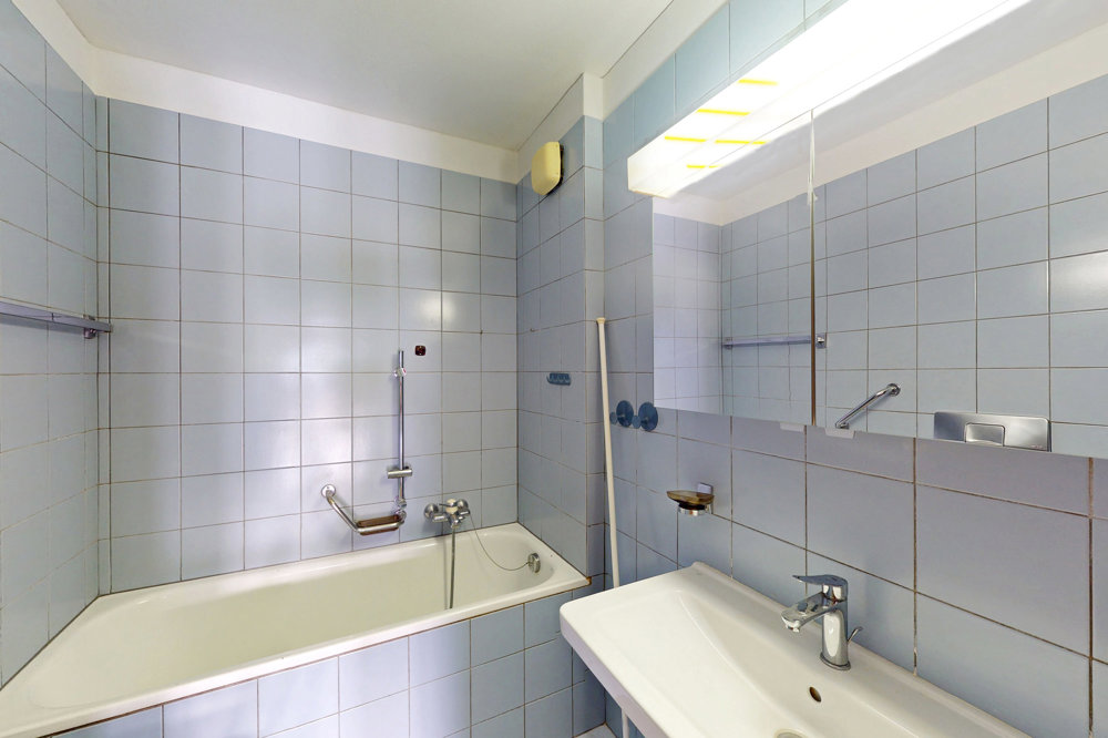 Appartement 4 pièces à louer à Biasca - image 1/12