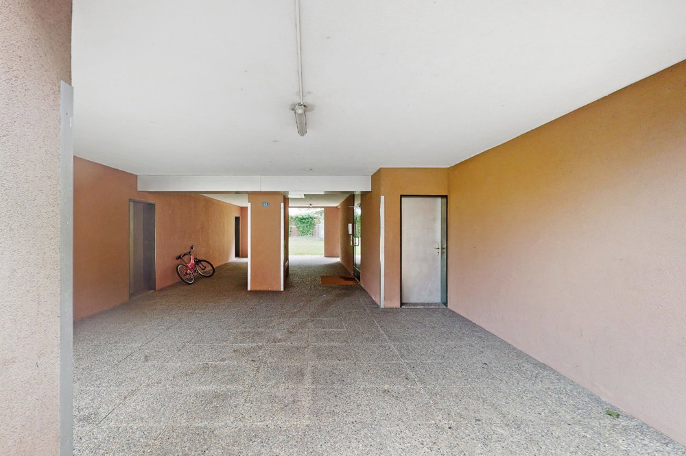 Appartement 4 pièces à louer à Biasca - image 1/11