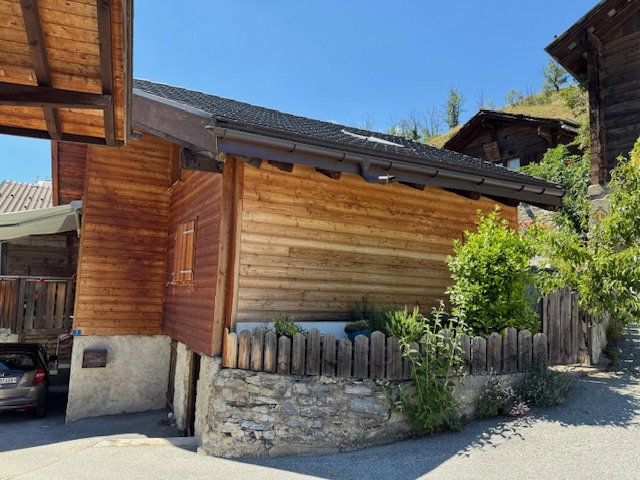 Casa di 3 locali in vendita a Leuk Stadt - immagine 1/13