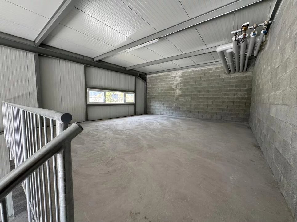 Appartement null pièces à louer à Saxon - image 1/13