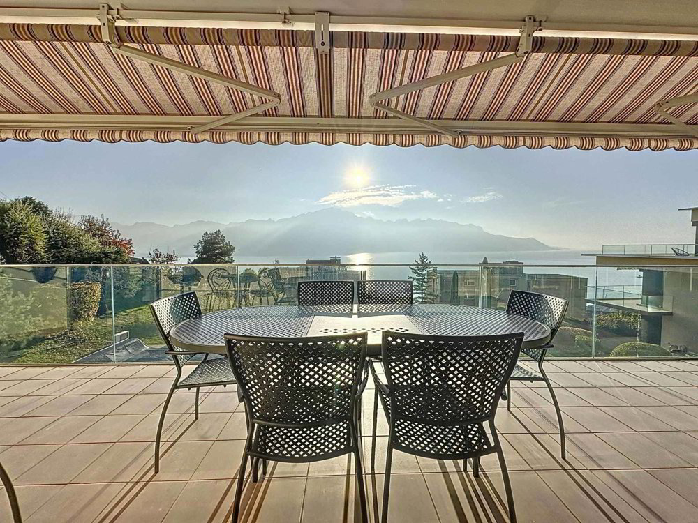 Appartement 5 pièces à acheter à Montreux - image 1/12