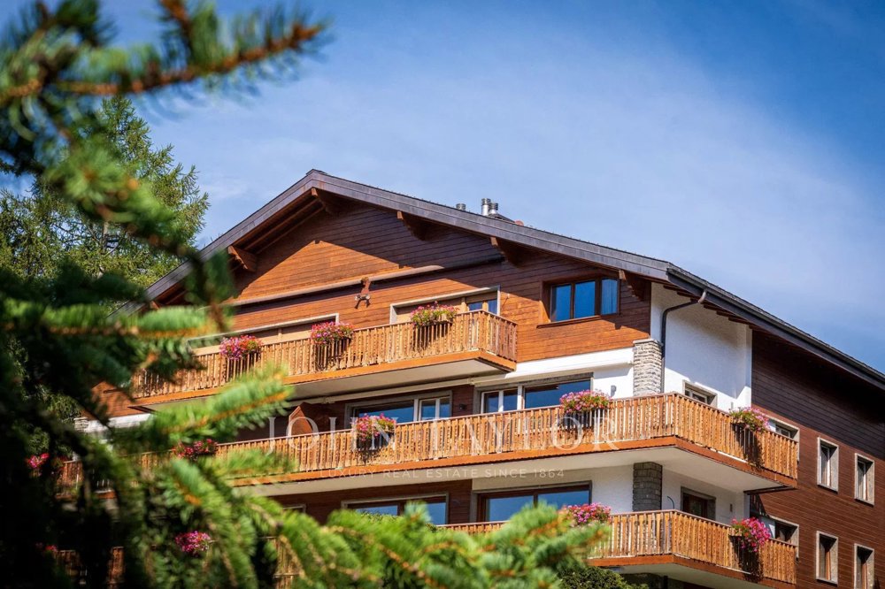 Appartamento di 4 locali in vendita a Crans-Montana - immagine 1/11