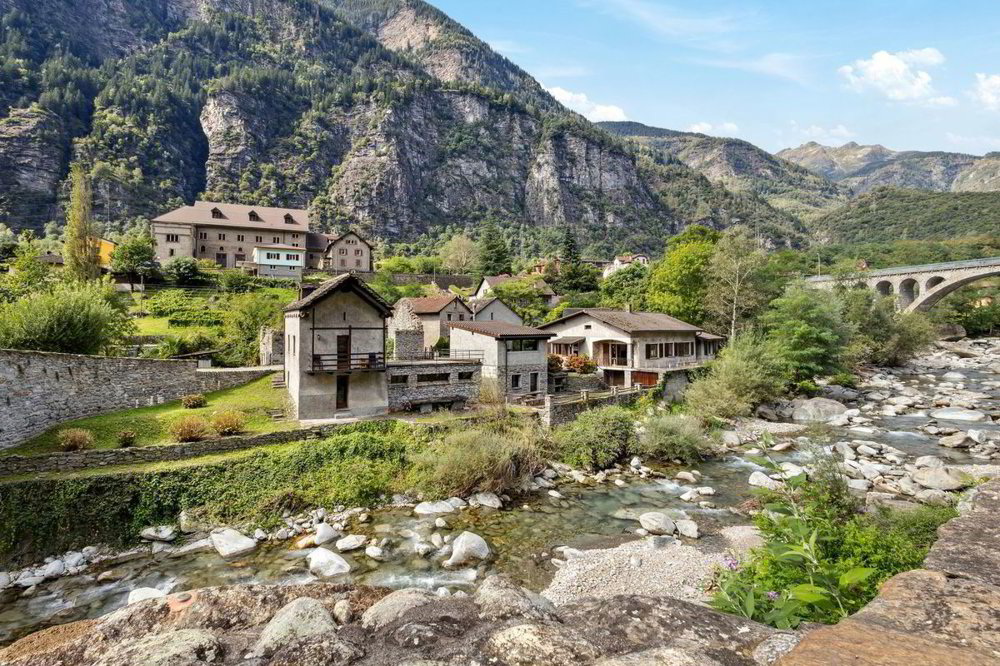 Casa di 5 locali in vendita a Giornico - immagine 1/10