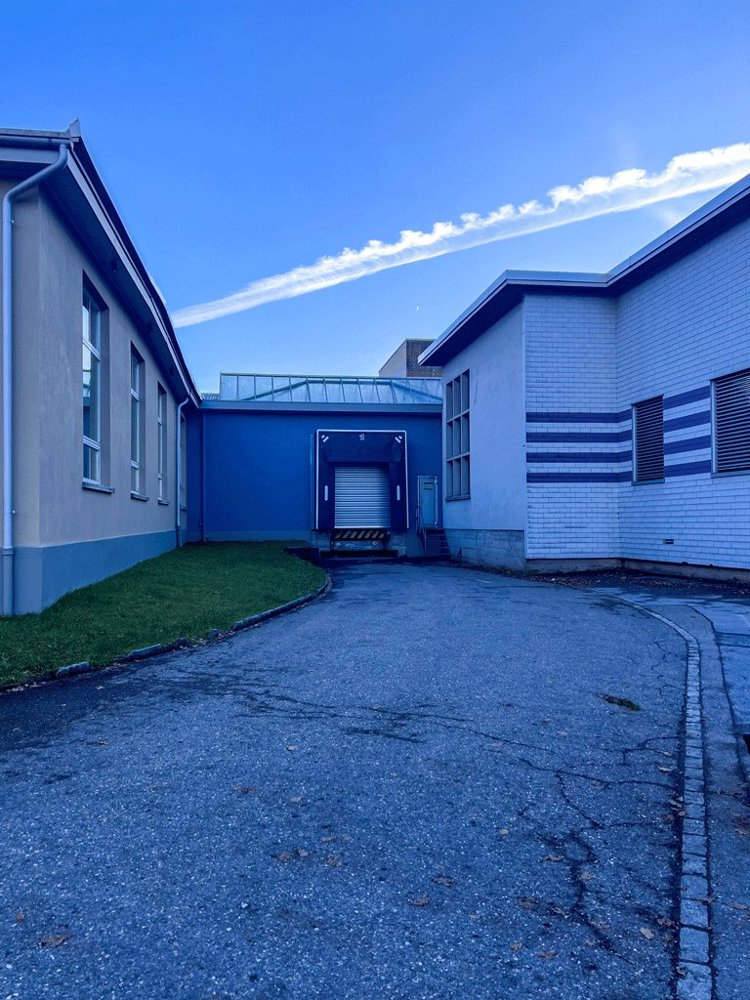 null Zimmer Büro zu vermieten in Niederurnen - Bild 1/5
