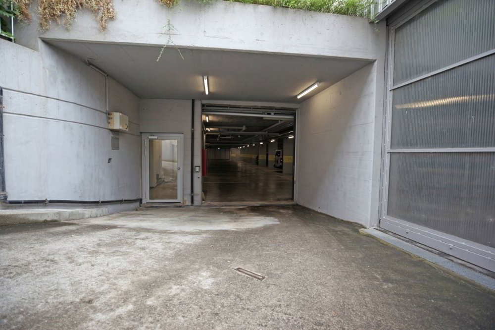 Einstellhallenplatz Sägestrasse 75, Köniz – pohled 4