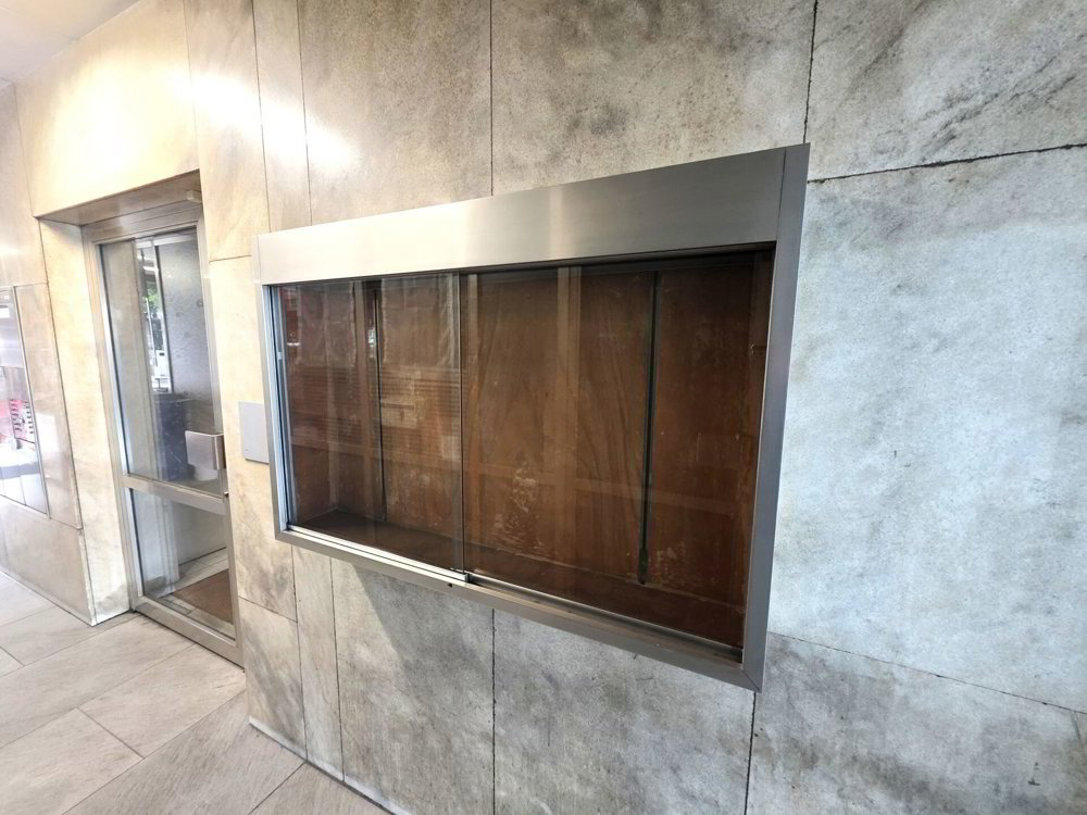 null rooms Office & Commercial for rent in Basel - image 1/7