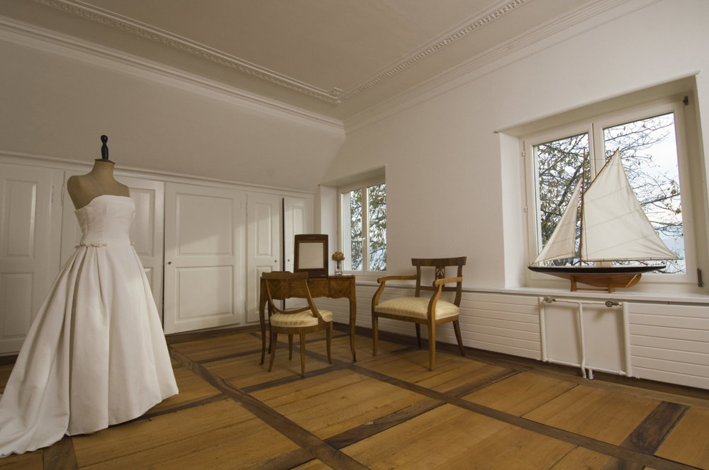 Maison null pièces à louer à Stäfa - image 1/12