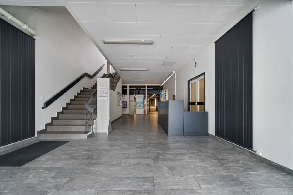 Ufficio & Commercio di 1 locali in affitto a Moutier - immagine 1/7